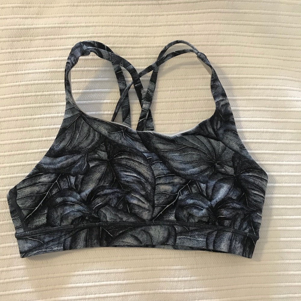 Lululemon blue palm print multi-strap Energy Bra